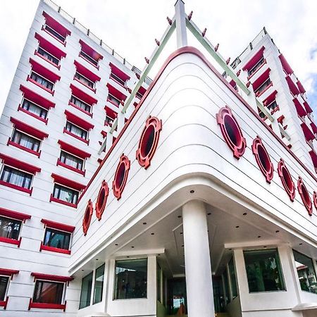 Grand Starline Hotel Guwahati Exterior foto